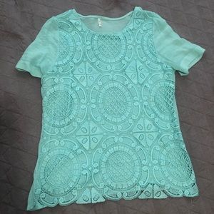 Mint lacy top